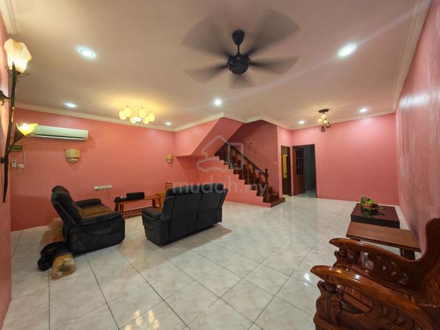 5Beds 4Baths House For Sale 1