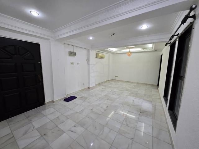 Jalan Tengah 1