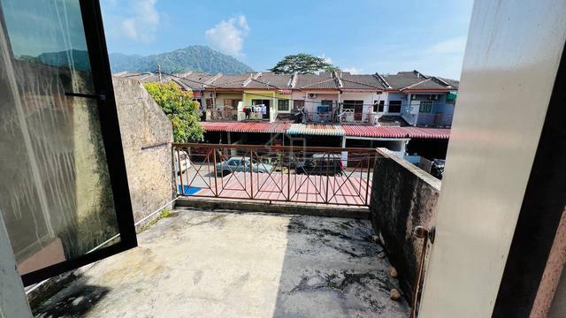 Teres 2 Tingkat Taman Meru 2B mahu diJual 1