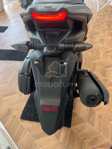 Carousel Image