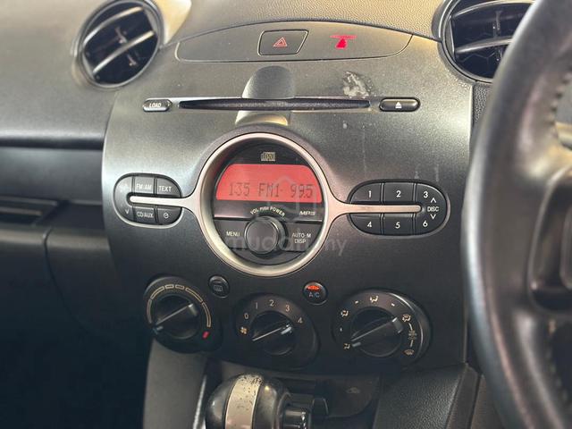 2010 Mazda 2 1.5 R (A)OFFER CASH GOOD CONDITION - 3