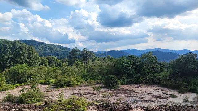 Tanah Pemandangan Cantik 1
