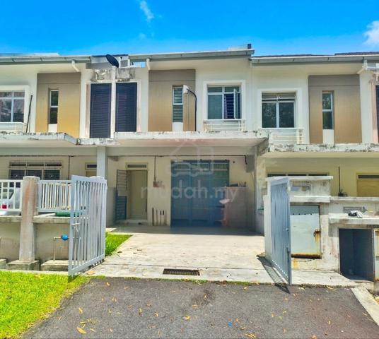 FOR RENT [FACING OPEN] 2 STOREY TERRACE Bandar Tasik Kesuma Semenyih 1