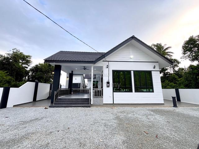 Pakej Rumah Alor Lintang (sekitar SMK Nasaruddin Shah) 1