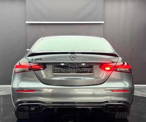 Mercedes Benz E-CLASS 200 300 AMG F/Conv63 4D Burm - 4