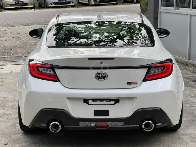 2022 Toyota GR86 2.4 RZ Manual Like New - 4