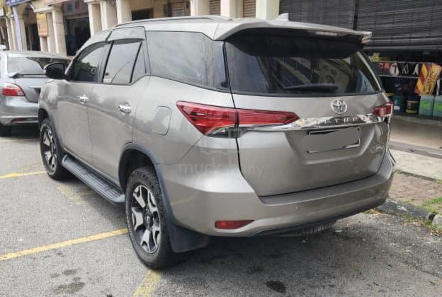 2016 Toyota FORTUNER 2.5 G ENHANCED (A) - 4