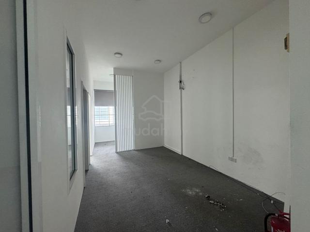Metro Town | 2nd Floor | Intermediate | Renovated Office | Iramanis 4