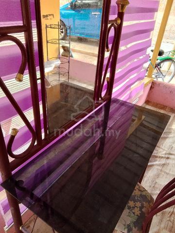 Carousel Image