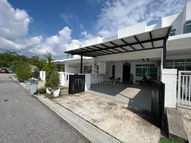 RENOVATED 24x80 GUARDED Teres 2 Tingkat Residensi SIGC Paroi Seremban 2