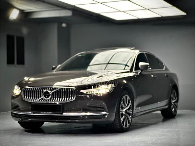 2022 / 2023 Volvo S90 2.0 RECHARGE ULTIMATE T8 AWD - 4