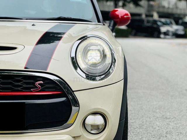 2017 Mini COOPER 2.0 S 5 DOOR (JCW BOOST EDITION) - 3