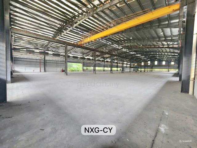 Factory Warehouse Rent‼️Beranang Semenyih Kajang【1.68Acre/ 200Amp/ CF】 1