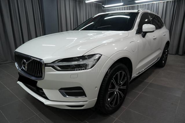 2019 Volvo XC60 2.0 T8 INSCRIPTION (A) - 3