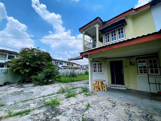 Bercham nearby Lotus's Double Storey Terrace Corner House For Sale 1