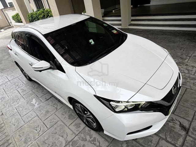 2019 Nissan LEAF EV - 3