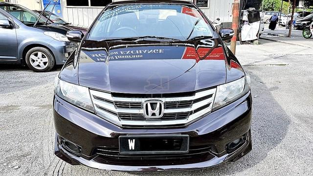 LOAN KDai TERSEDIA! 5-SPEED🔥HONDA CITY 1.5 E 2013 - 4