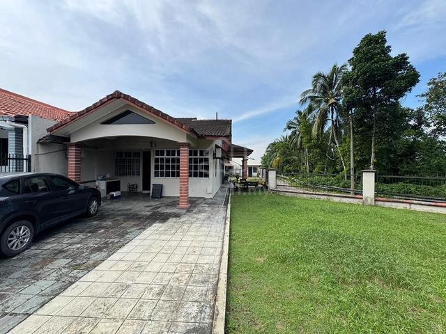 Taman Perling Single Storey Corner Lot For Sale 1