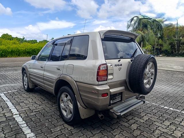 1997 Toyota RAV4 2.0 (A) - 2