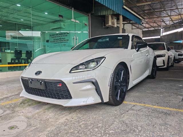 2022 Toyota GR86 2.4 RZ 3BA-ZN8 (M) - 1