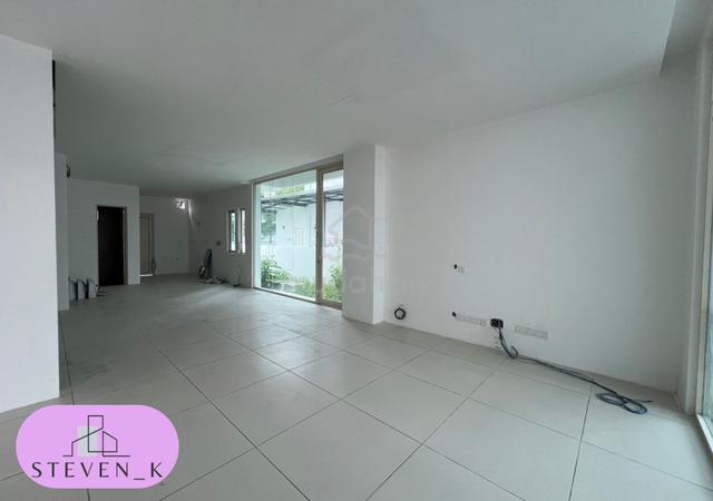 3 Storey Semi D | Villa Permai Gated Renovated | Raja Uda Butterworth 1