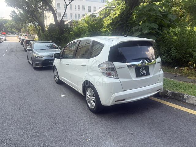 2012 Honda JAZZ 1.3 (HYBRID) FACELIFT (A) - 3