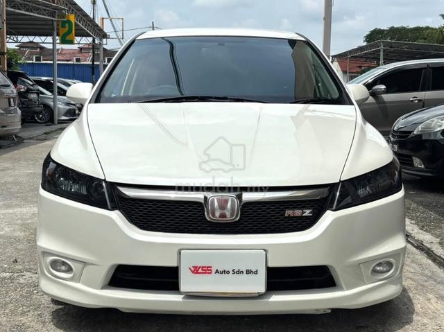 Honda STREAM 2.0 I-VTEC RSZ 6 seater Paddle shift - 3