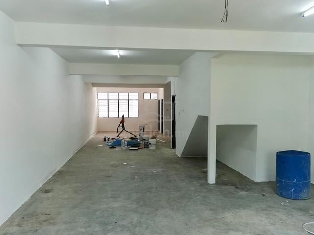 3 Storey Shoplot For Rent Bandar Putra Kulim Warehouse Staff Hostel 1