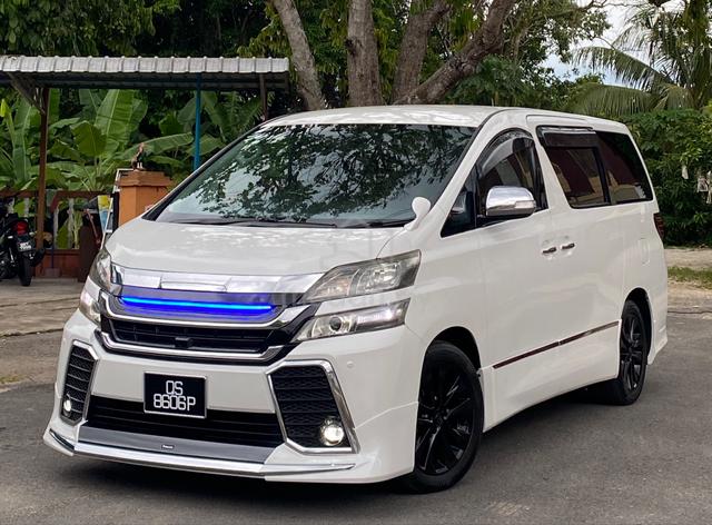 2010 Toyota VELLFIRE 2.4 Z PLATINUM SELECTION - 2