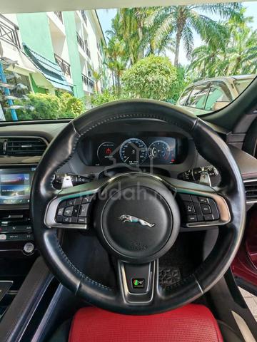 2016 Jaguar F-PACE 3.0 R-SPORT 35T AWD (A) CBU - 5