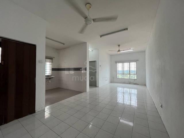 Villa Tropika (Bangi) 1
