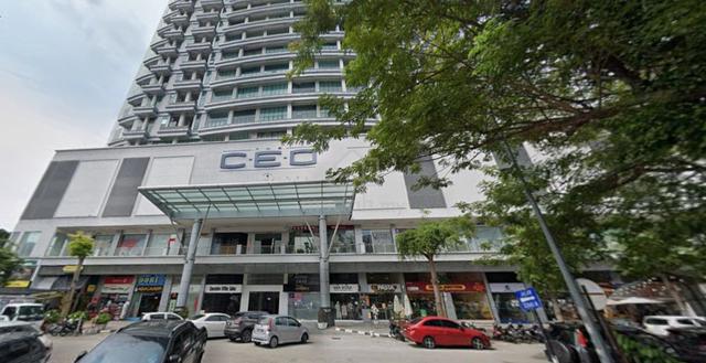 (HIGH VISIBILITY / RENOVATED) 2stry GF Shoplot at The CEO, Bayan Lepas 1