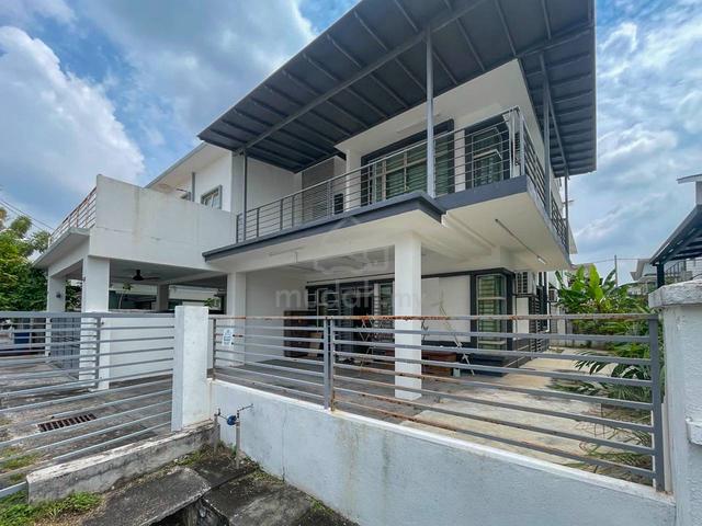 2 Storey Semi-D Cluster, Royal Ivory 2 @ SP 10, Bandar Saujana Putra 1