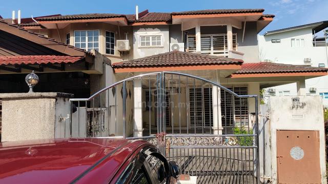 2 storey corner house Bandar Bukit Puchong 1