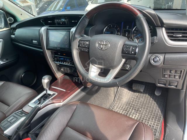 2018 Toyota FORTUNER 2.4 VRZ 4x4 (A) F/LOAN - 4