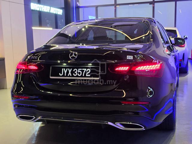 Mercedes Benz E300 2.0 AMG Local Warranty 2028 - 3