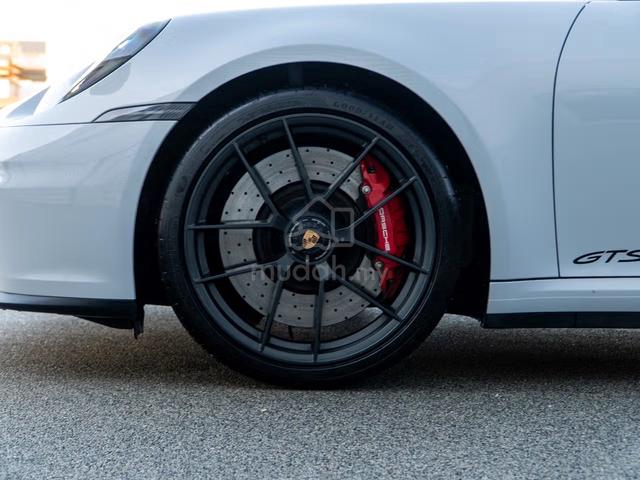 2025 Porsche 911 Carrera GTS (992 II) APPROVED CAR - 4