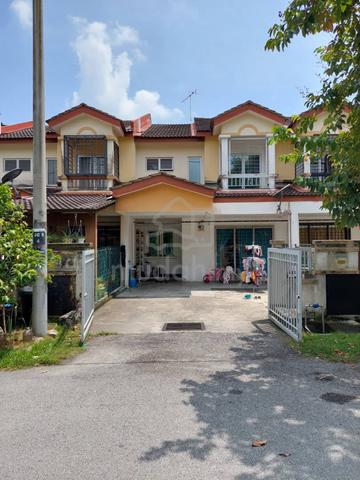 Double Storey Taman Universiti For Sale 1
