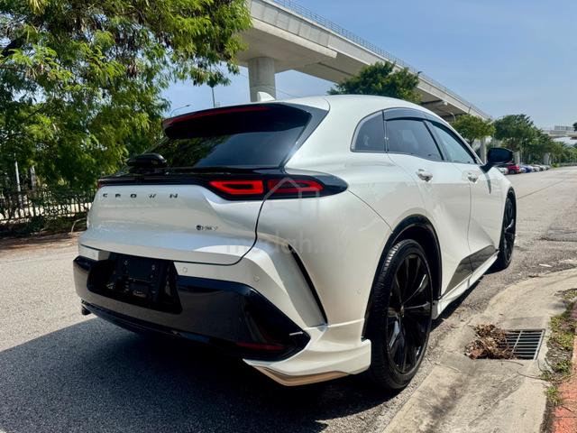 2024 Toyota CROWN 2.5 SPORT MODELISTA BODYKIT UNRG - 2