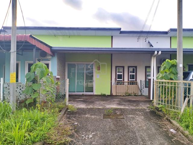 [-46%] Freehold 1 Storey Terrace House at Taman Alamanda,Tawau, Sabah 1