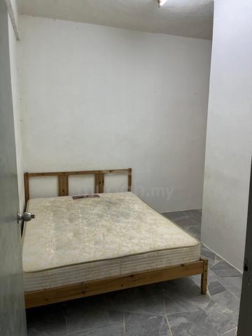 Taman Daya Shop Apartment 5