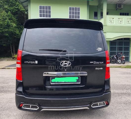 2015 Hyundai GRAND STAREX 2.5 ROYALE DELUXE - 2