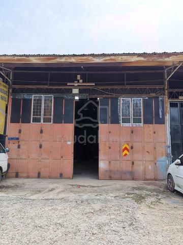 Batu 3 / kilang disewa 1.5k 1