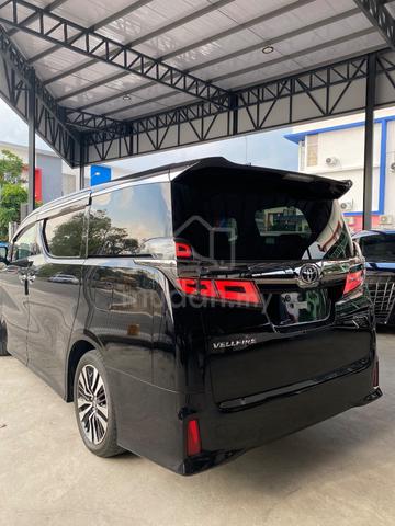 2020 Toyota VELLFIRE 2.5 ZG (A) - 4