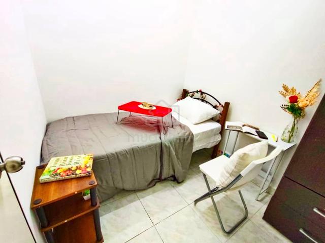 Cozy Single Bedroom in Ketumbar Heights Condo, Cheras 1