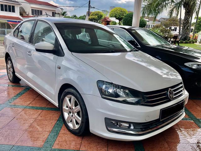 2017 Volkswagen VENTO 1.6 COMFORTLINE (A) - 2