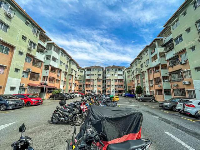 Pangsapuri Kayangan (Kajang Utama) 1