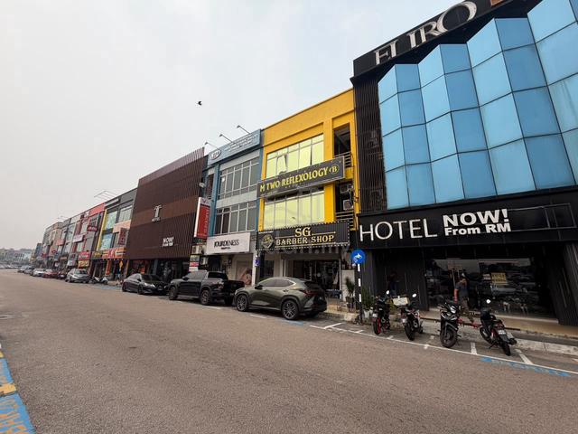 Nusa Bestari 3 Storey Shoplot Unblock View Bukit Indah Perling 1