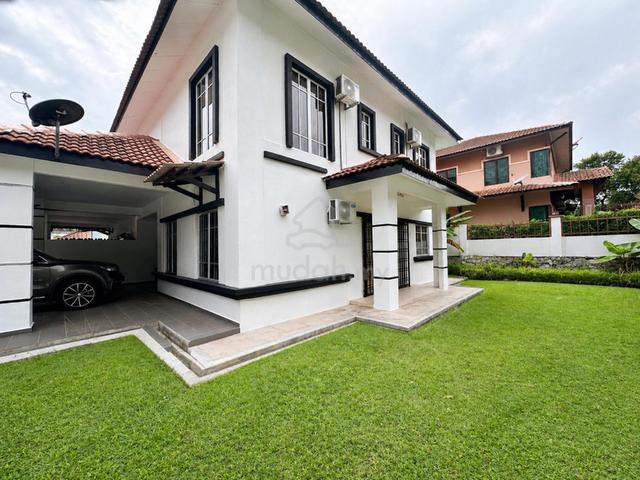 RENOVATED CORNER 2Storey Semi-D Bandar Bukit Mahkota, Bangi 1
