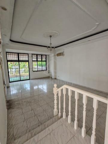 Ros Merah Double Storey Semi D 5bed 3bath for rent only 1